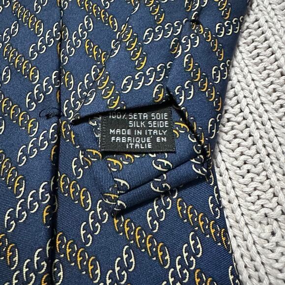 Vintage Fendi navy blue chain plaid Italian silk tie - Picture 4 of 6